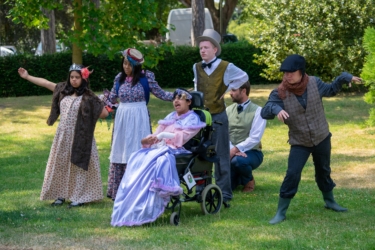 ©Michael Webb The Wardown Msytery